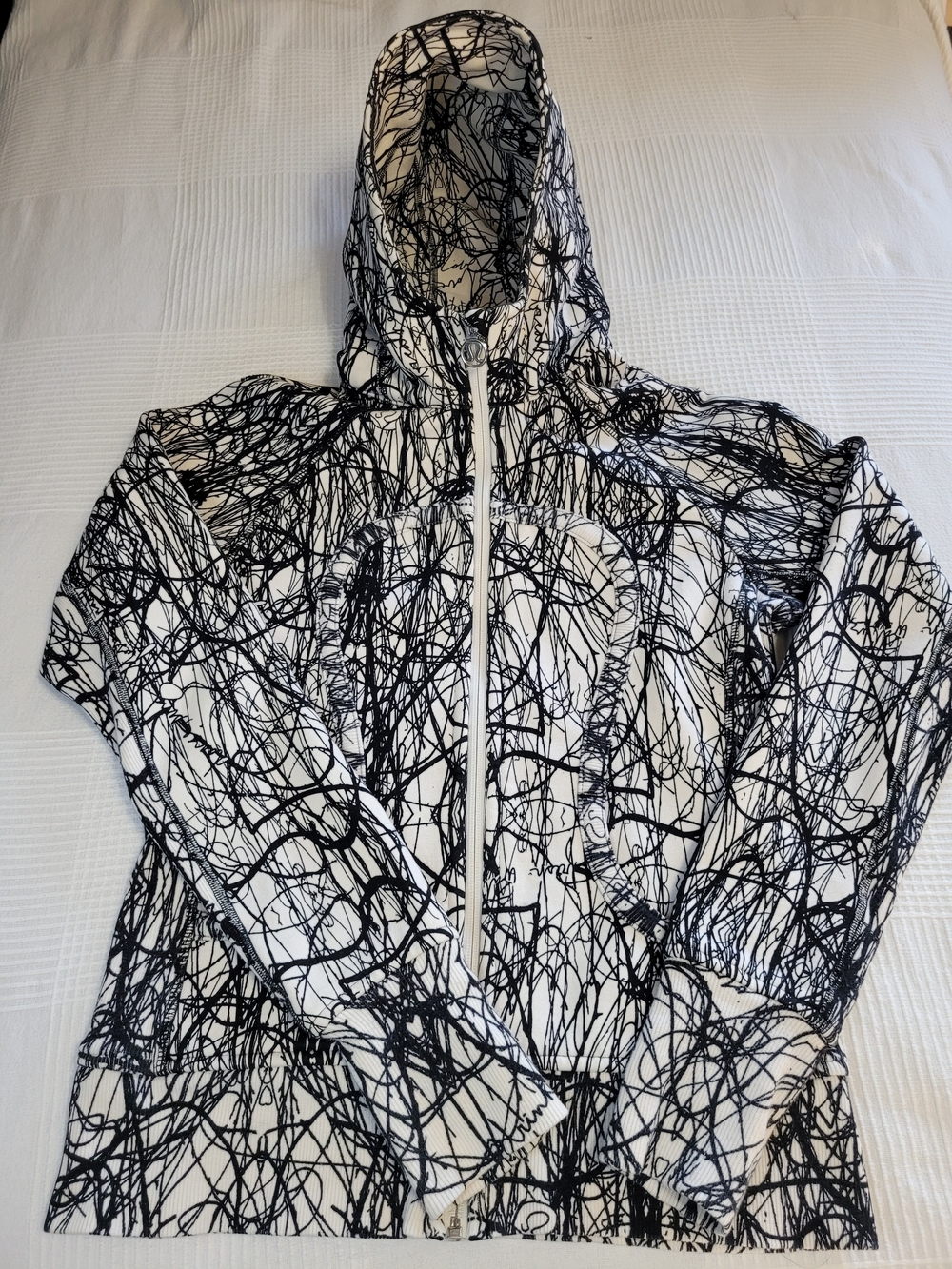 RARE Lululemon Vintage Nesting Bird Scribble Print Scuba Full-Zip Hoodie Size 8